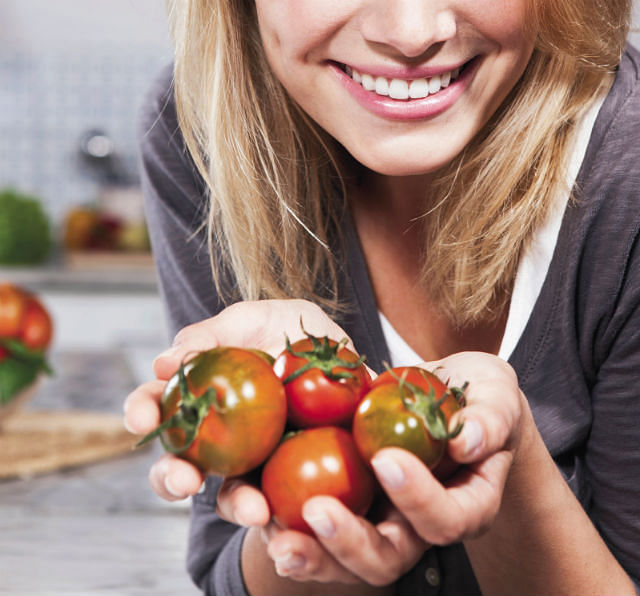 5 healthy foods to eat that can make you happy